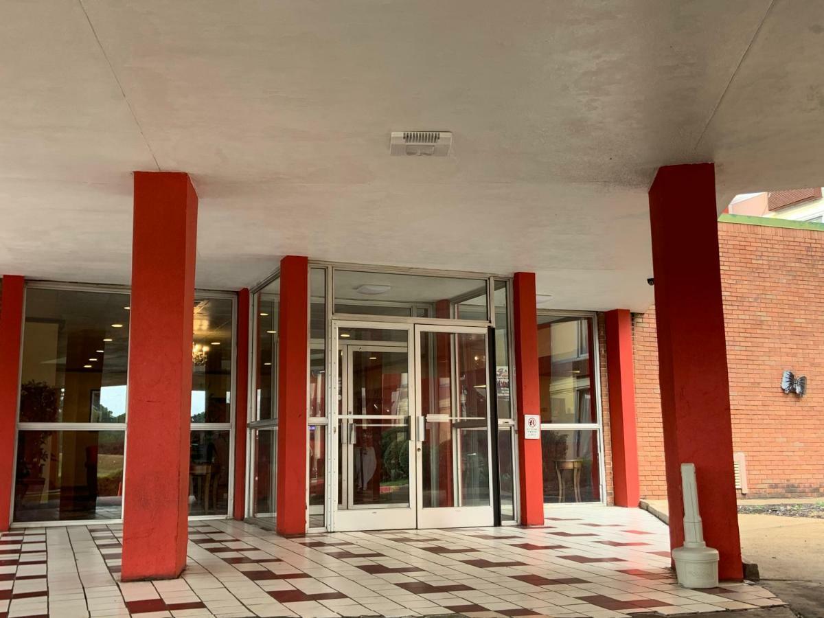 Real Value Inn Мемфис Экстерьер фото